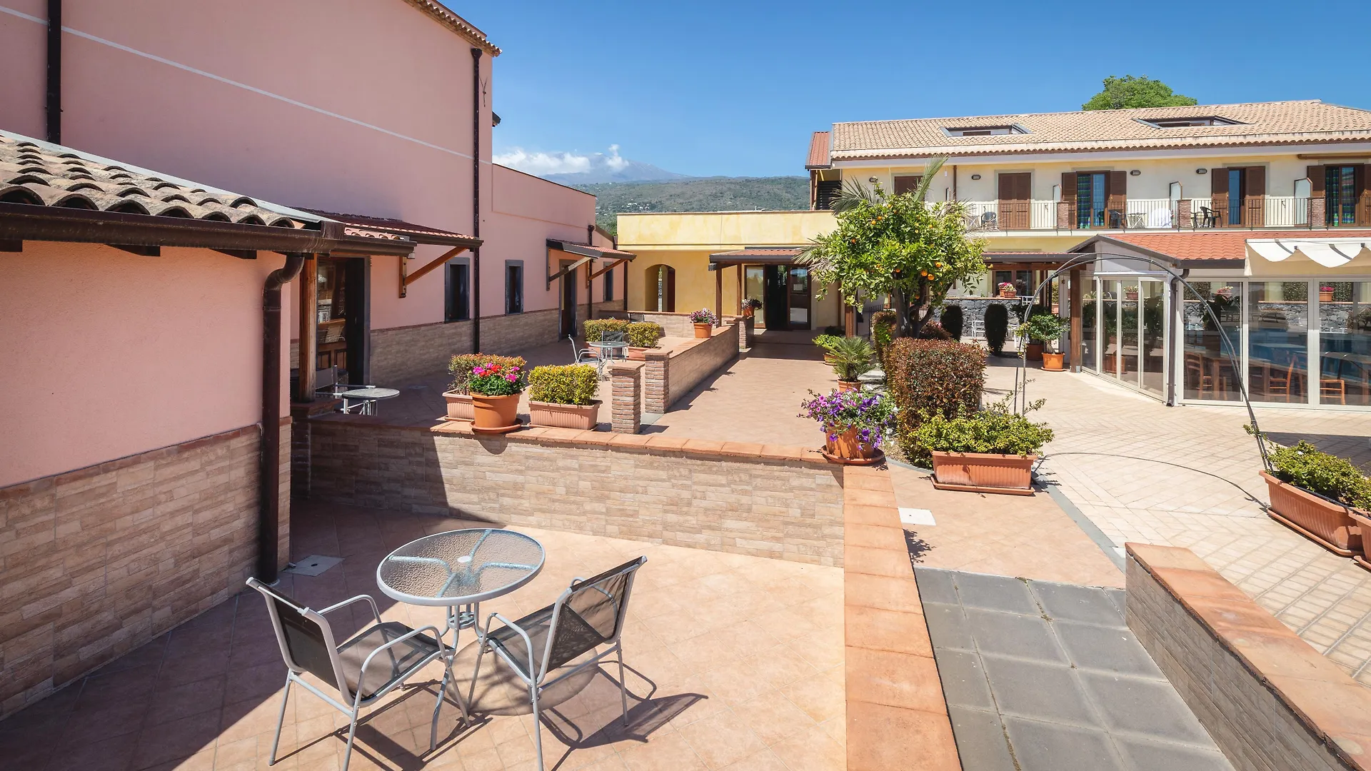 La Terra Dei Sogni Country Hotel Fiumefreddo di Sicilia
